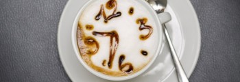 A pedidos mais um café!!!!